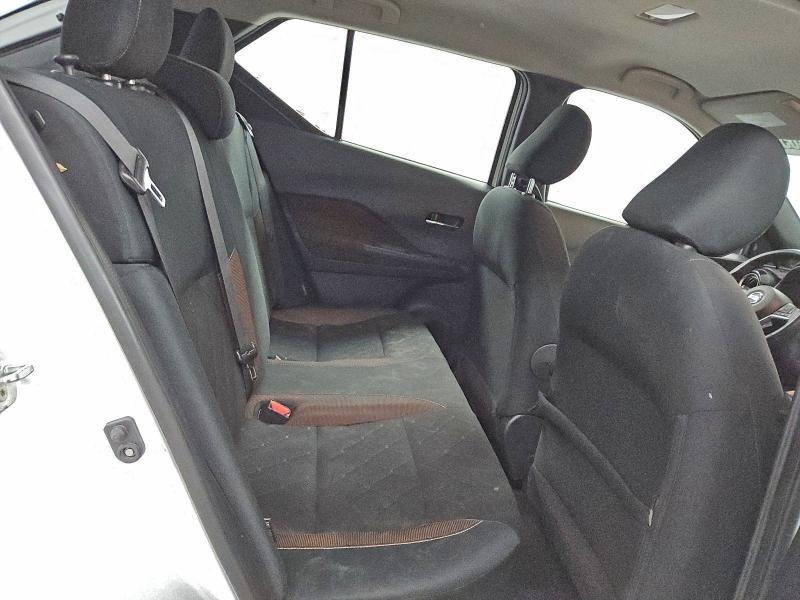 Фото 10 - NISSAN KICKS