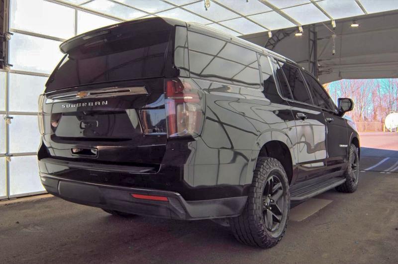 Фото 4 - CHEVROLET SUBURBAN