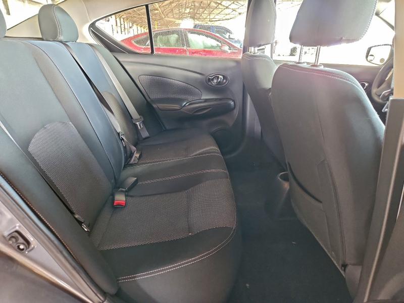 Фото 10 - NISSAN VERSA