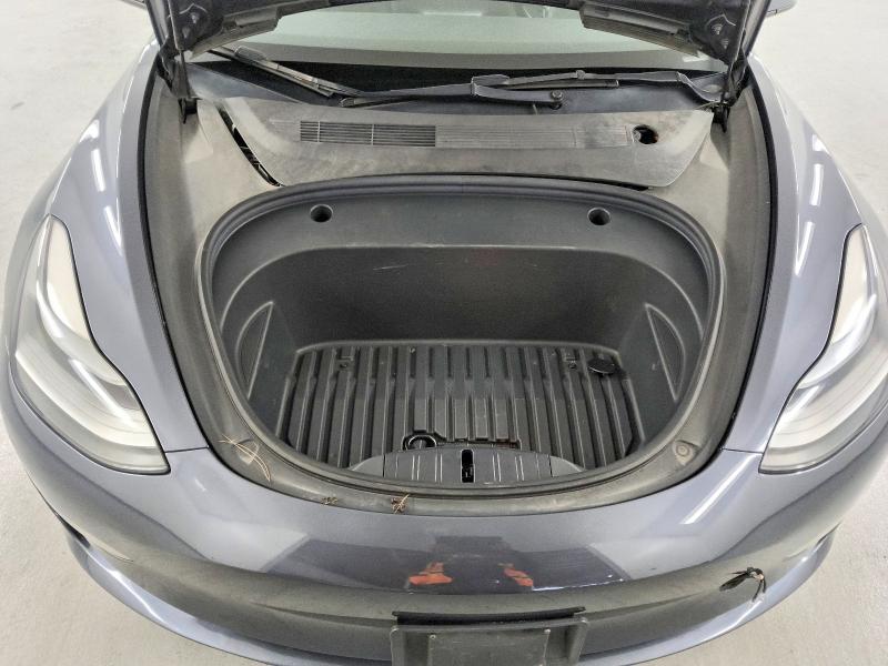 Фото 11 - TESLA MODEL 3