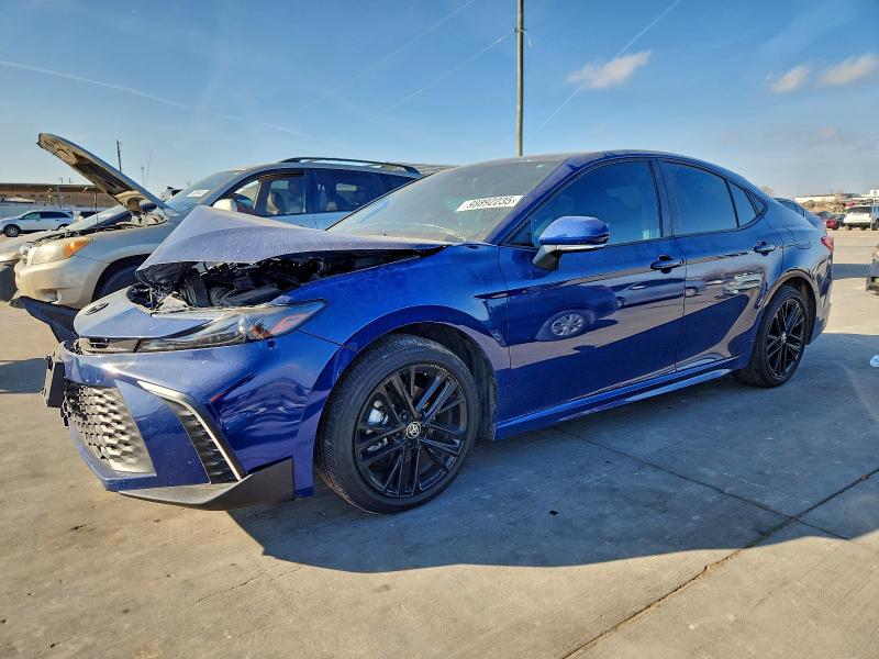 Фото 1 - TOYOTA CAMRY