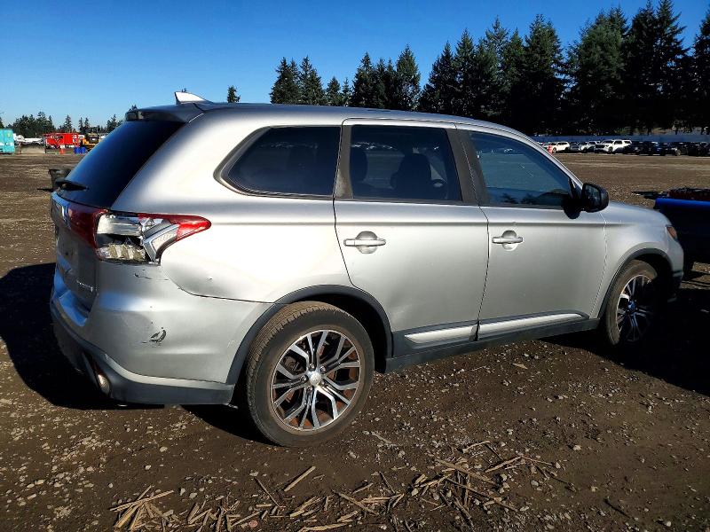 Фото 3 - MITSUBISHI OUTLANDER