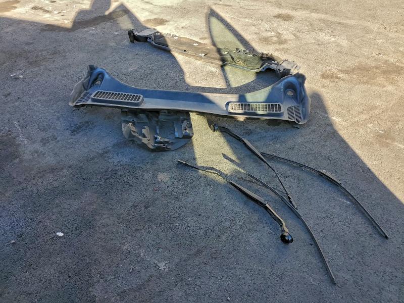 Фото 12 - FORD ESCAPE