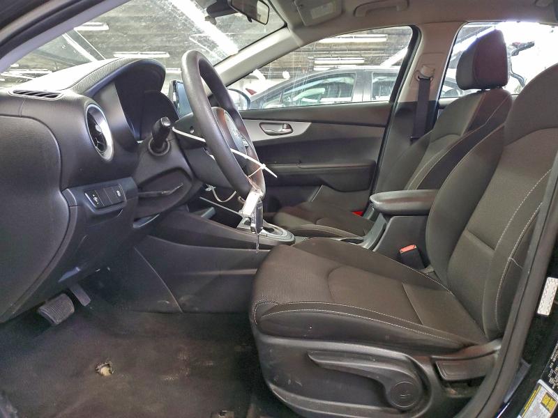 Фото 7 - KIA FORTE