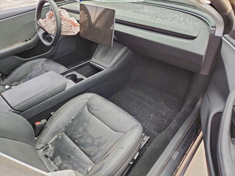 Фото 8 - TESLA MODEL 3