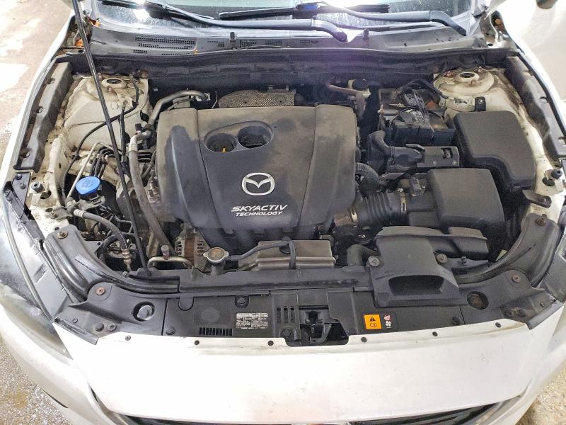 Фото 11 - MAZDA 3