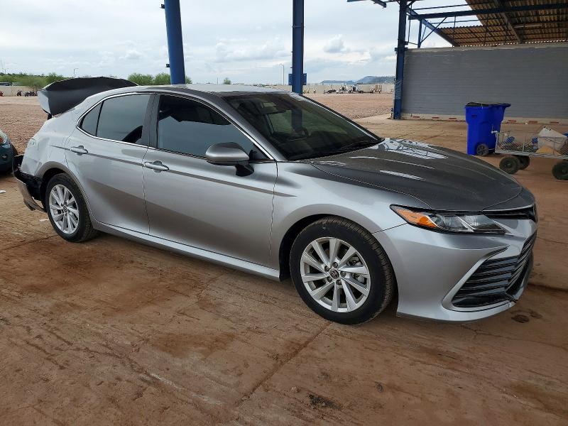 Фото 4 - TOYOTA CAMRY