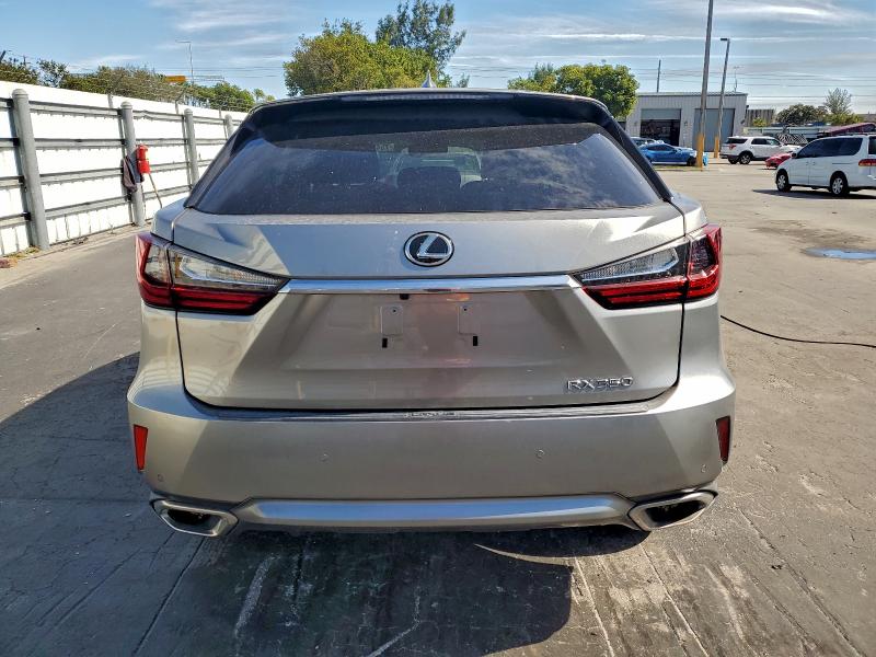 Фото 6 - LEXUS RX350