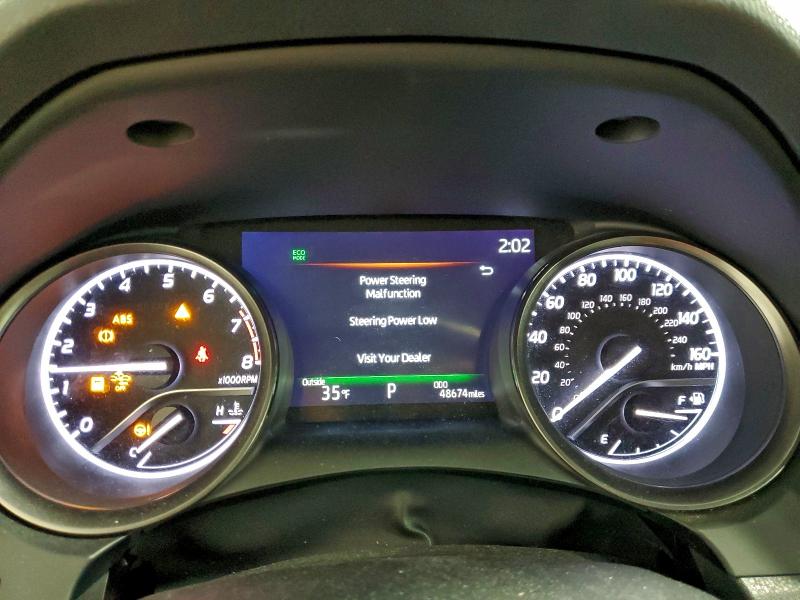 Фото 9 - TOYOTA CAMRY