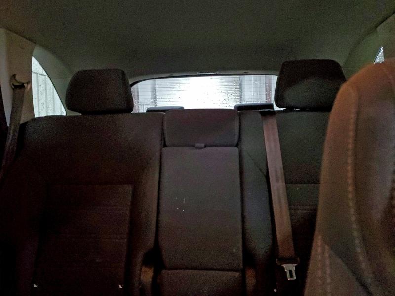 Фото 10 - KIA SORENTO