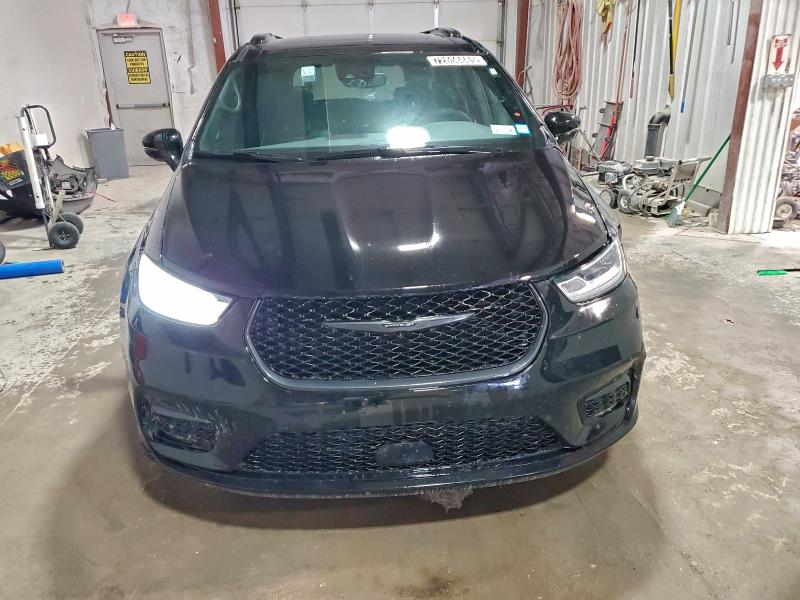 Фото 5 - CHRYSLER PACIFICA