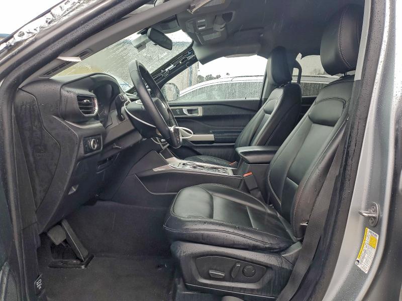 Фото 7 - FORD EXPLORER