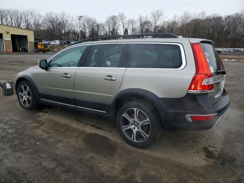 VOLVO XC70 2015 VIN YV4902NK4F1217905