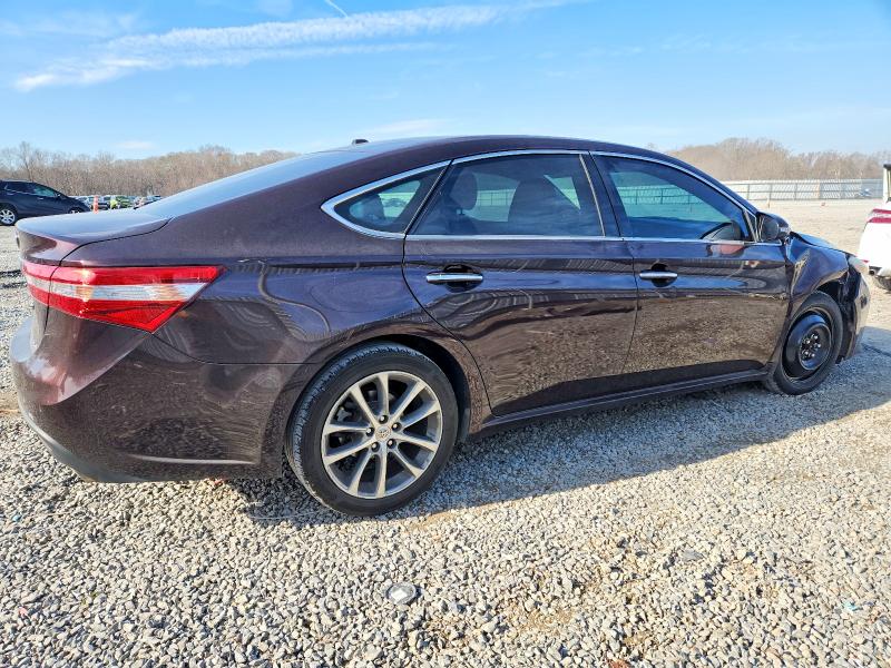 Фото 3 - TOYOTA AVALON