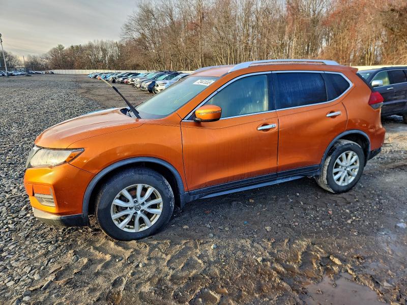 Фото 1 - NISSAN ROGUE