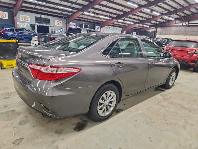 Фото 3 - TOYOTA CAMRY