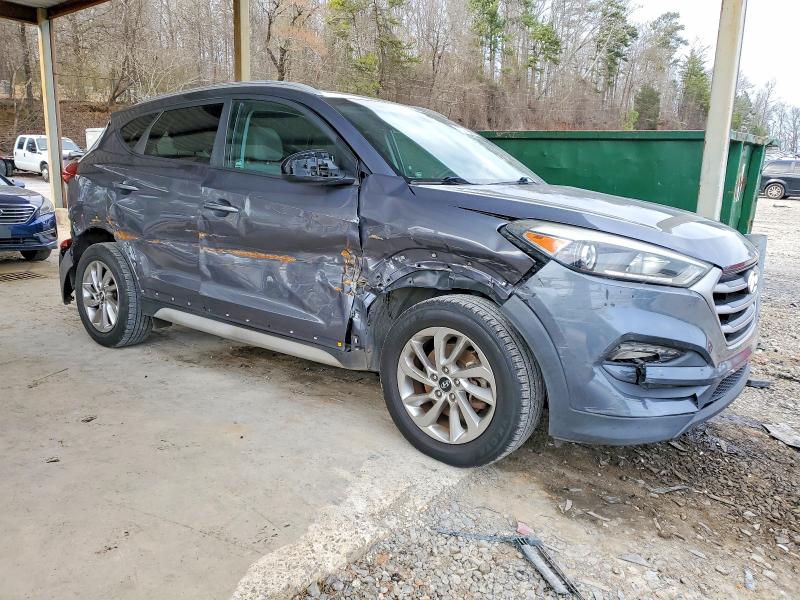 Фото 4 - HYUNDAI TUCSON