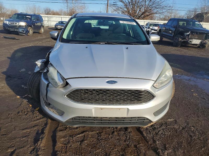 Фото 5 - FORD FOCUS