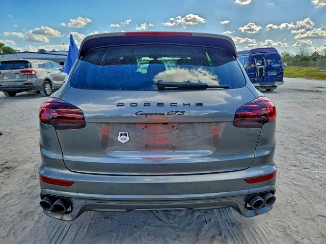 Фото 6 - PORSCHE CAYENNE