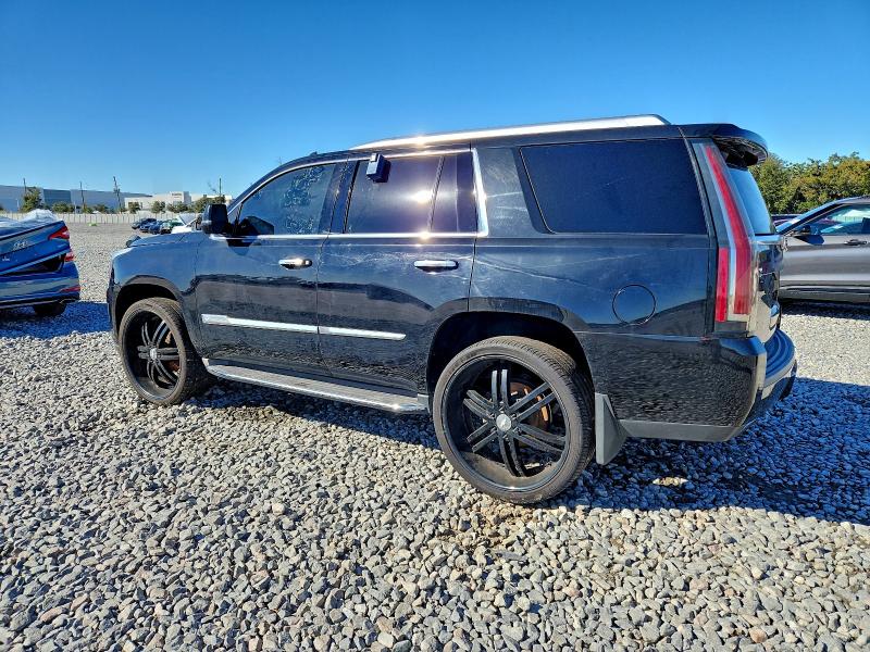 Фото 2 - CADILLAC ESCALADE