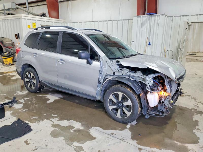 Фото 4 - SUBARU FORESTER