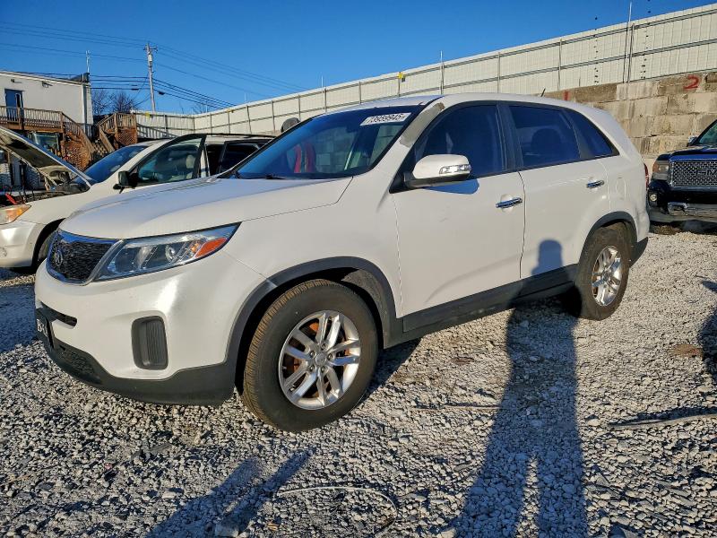 Фото 1 - KIA SORENTO