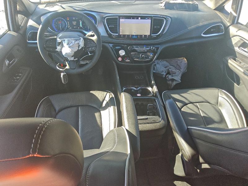 Фото 8 - CHRYSLER PACIFICA