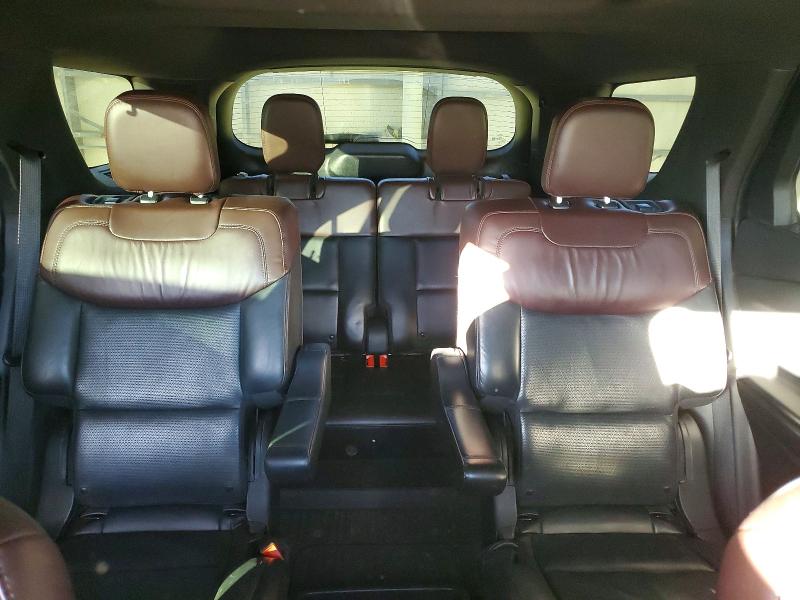 Фото 10 - FORD EXPLORER