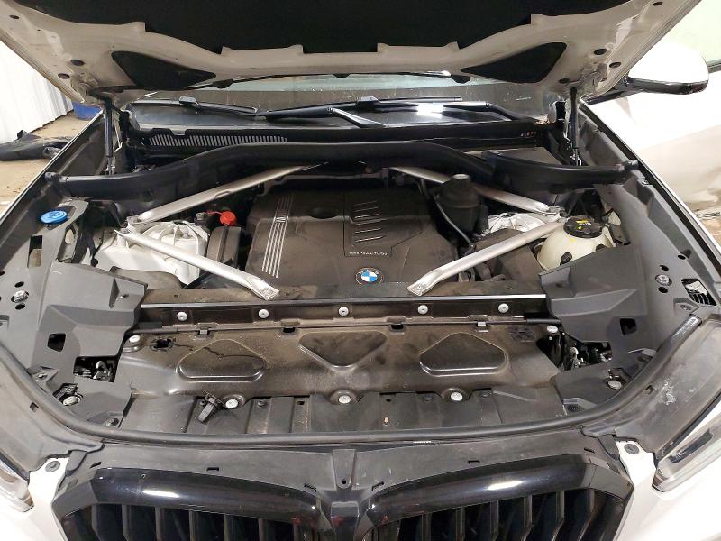 Фото 11 - BMW X5