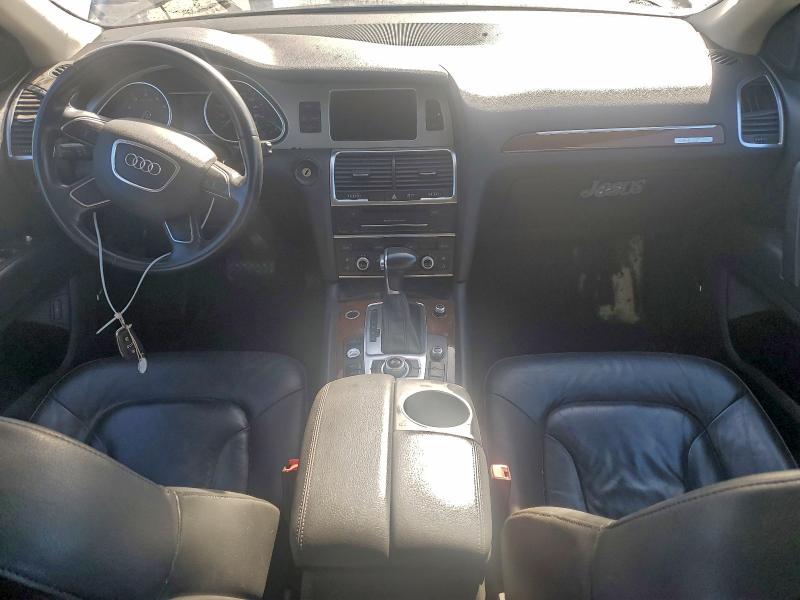 Фото 8 - AUDI Q7