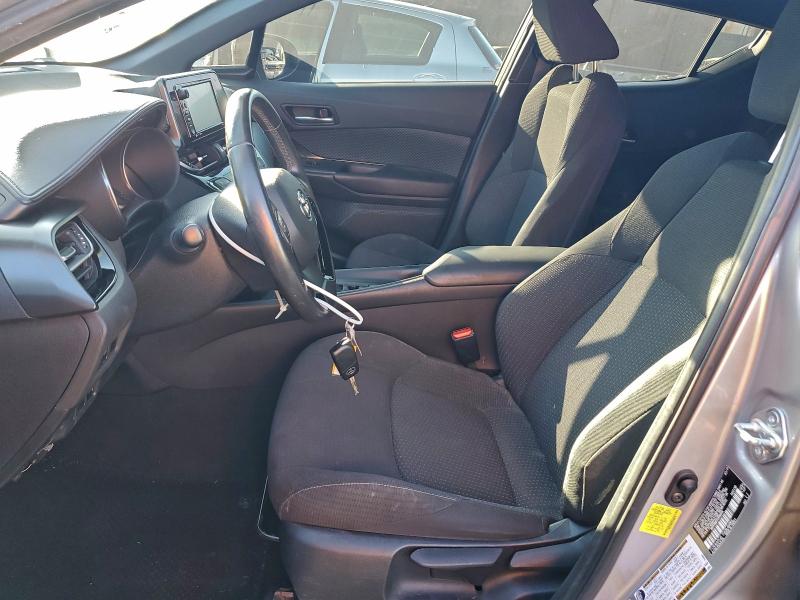 Фото 7 - TOYOTA C-HR