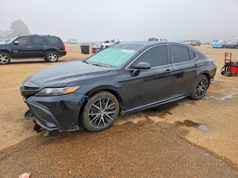 Фото 1 - TOYOTA CAMRY