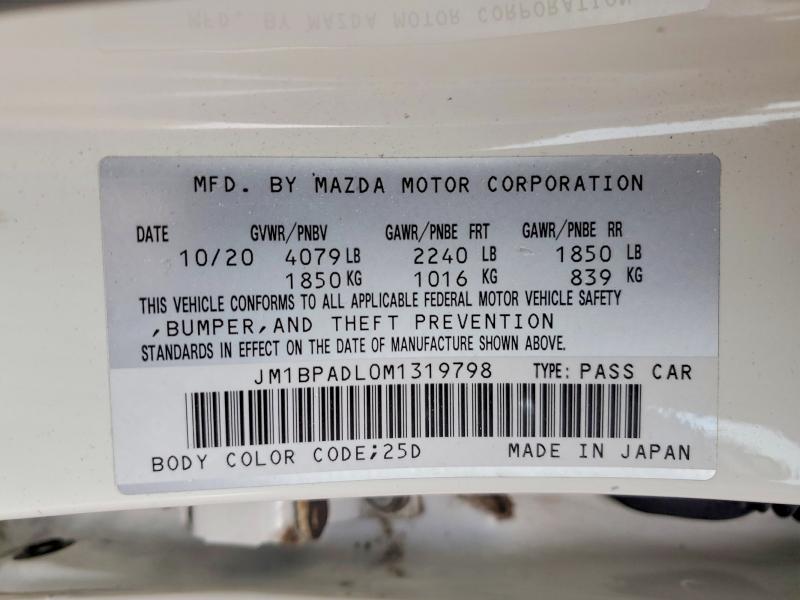 Фото 12 - MAZDA 3