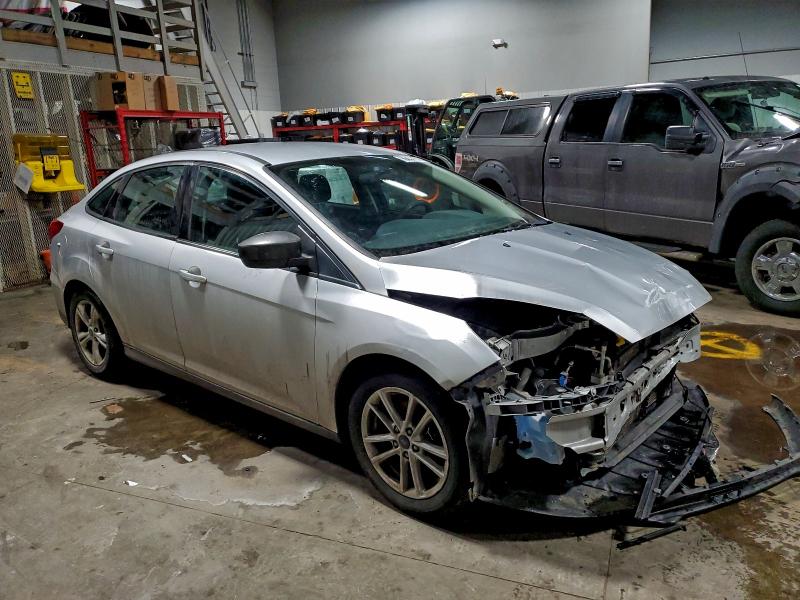 Фото 4 - FORD FOCUS