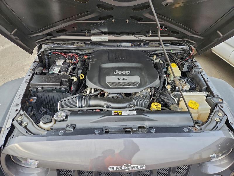 Фото 12 - JEEP WRANGLER