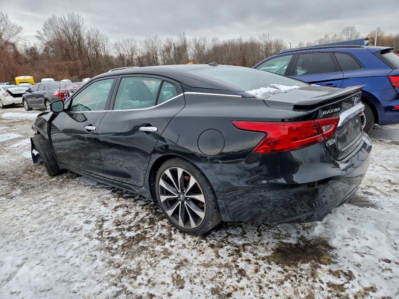 Фото 2 - NISSAN MAXIMA