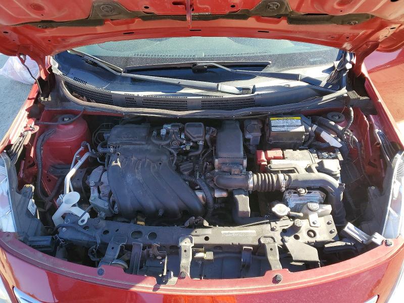 Фото 11 - NISSAN VERSA