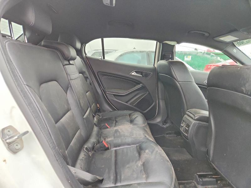 Фото 11 - MERCEDES-BENZ GLA-CLASS