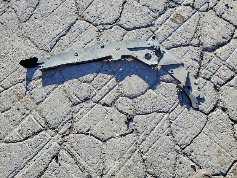 Фото 13 - JEEP GRAND CHER