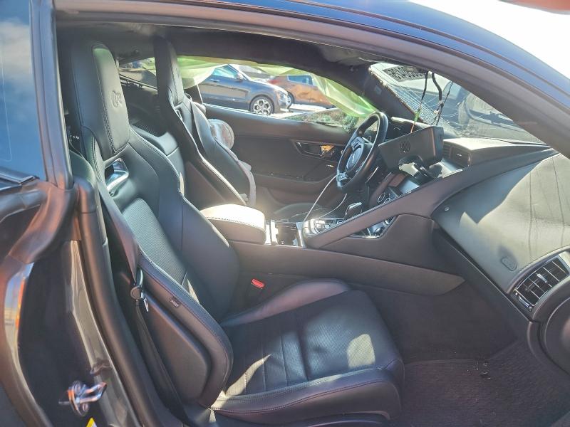 Фото 10 - JAGUAR F-TYPE