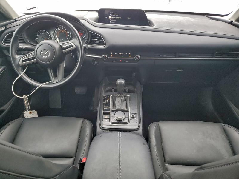 Фото 8 - MAZDA CX30