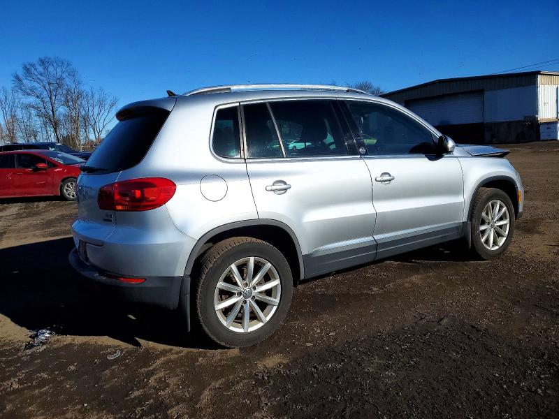 Фото 3 - VOLKSWAGEN TIGUAN