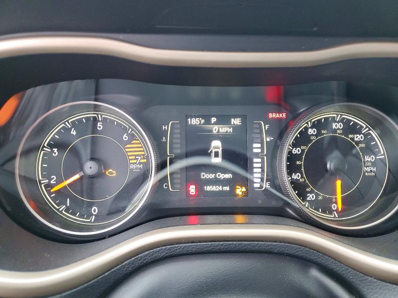 Фото 9 - JEEP GRAND CHER