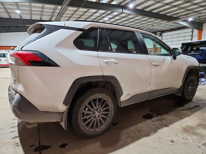 Фото 3 - TOYOTA RAV4