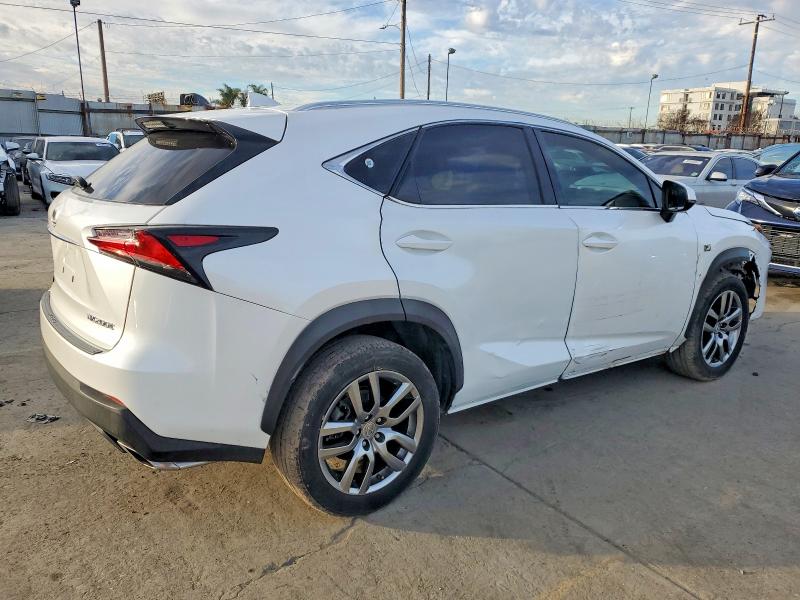 Фото 3 - LEXUS NX