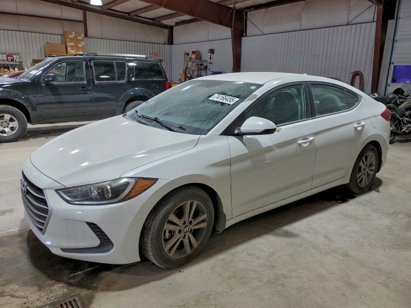 Фото 1 - HYUNDAI ELANTRA