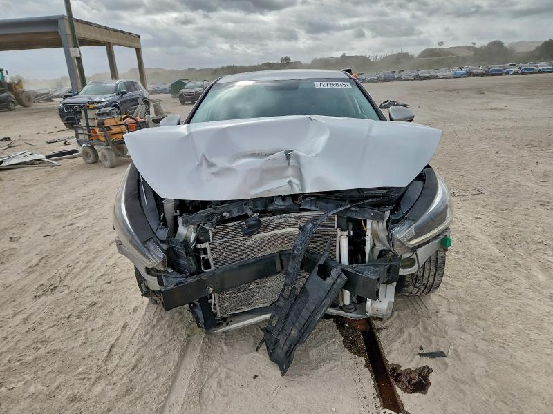 Фото 5 - KIA CADENZA