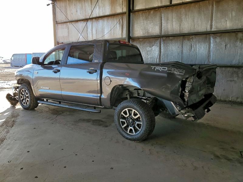 Фото 2 - TOYOTA TUNDRA