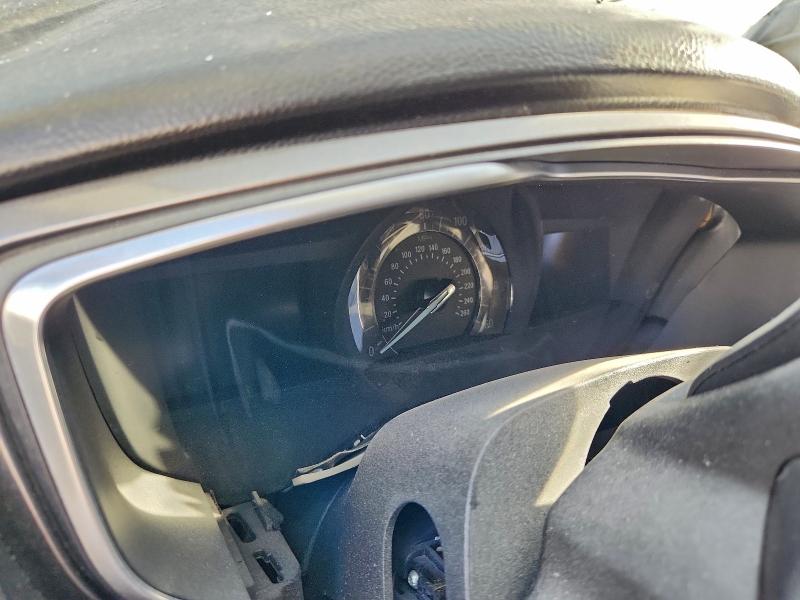 Фото 9 - FORD FUSION