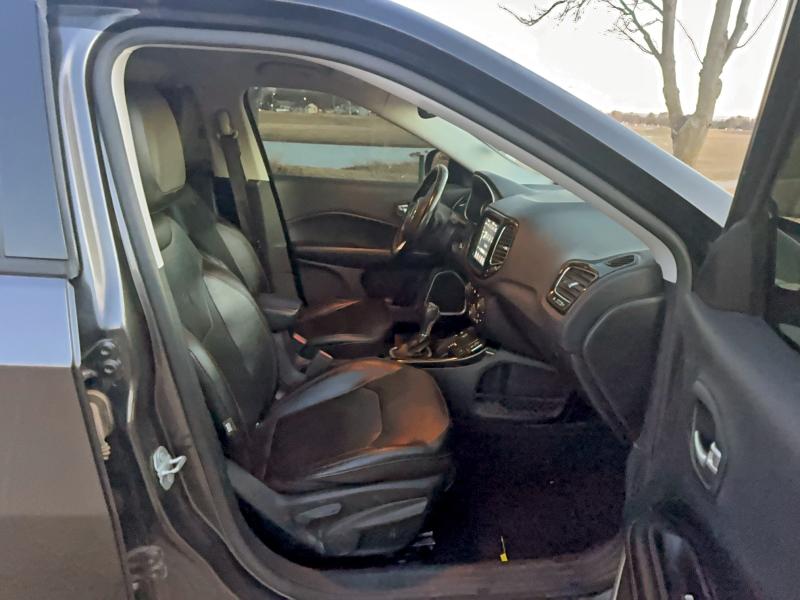 Фото 5 - JEEP COMPASS